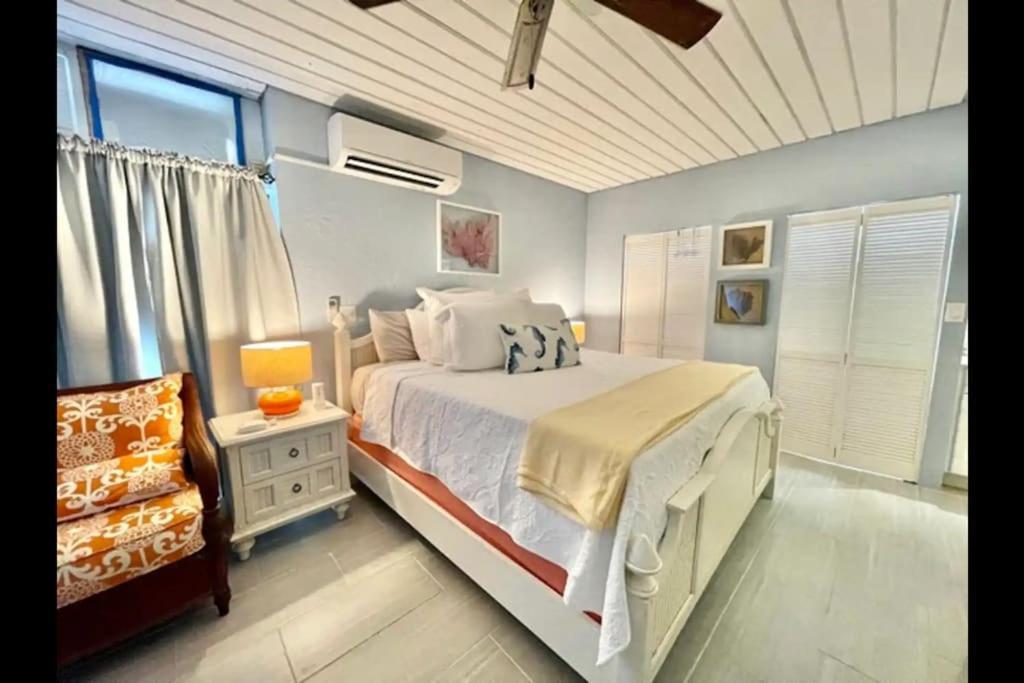 Mermaid Escape - Amazing Views! East End  Ngoại thất bức ảnh